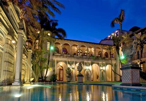 gianni versace home miami beach|gianni's at versace mansion.